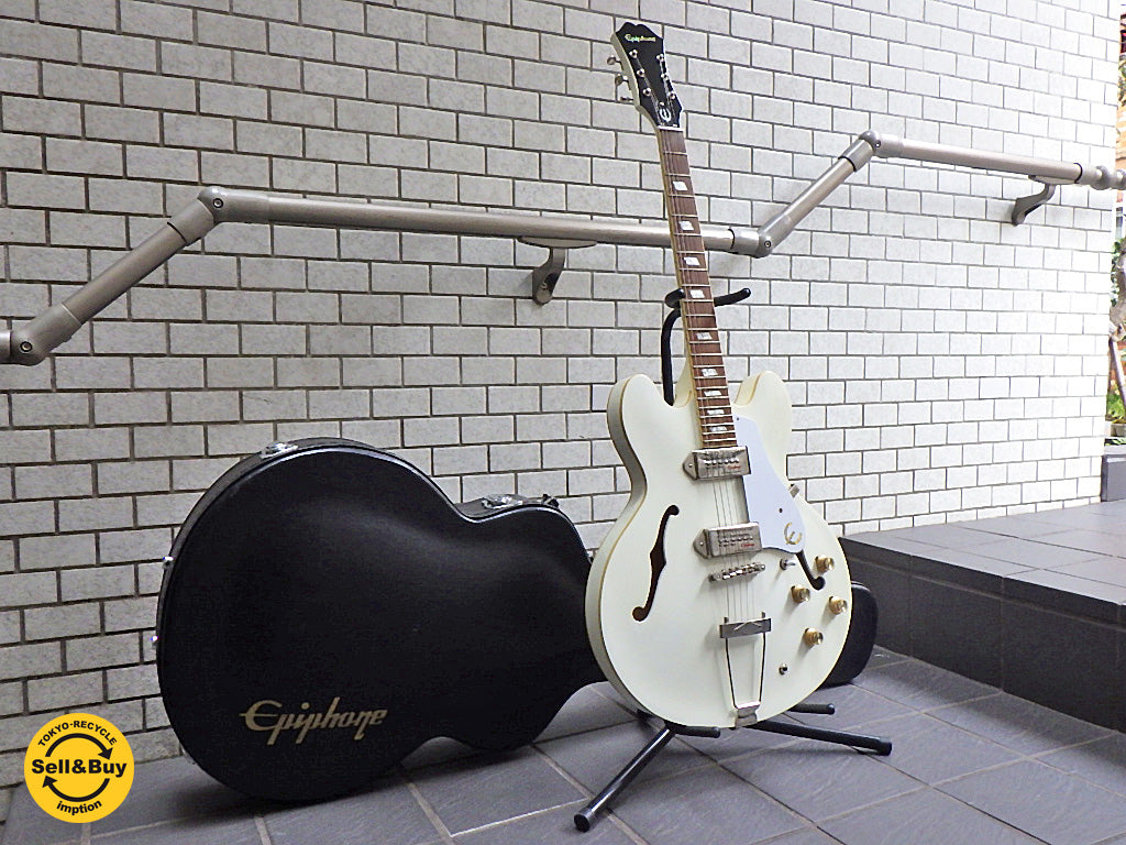 エピフォン Epiphone カジノ CASINO エレキギター フルアコ 希少ホワイト ハードケース付き 買い取りしました！ 自由が丘店 出張買取もお任せください。