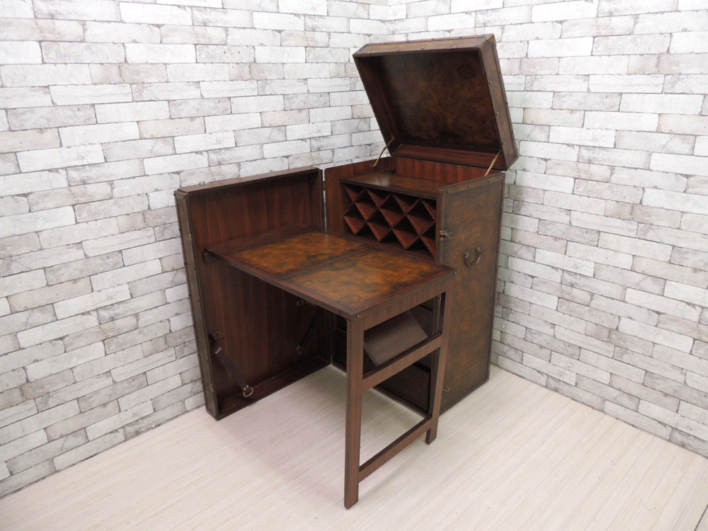 ヨーロピアンクラシカル カクテルキャビネット バーキャビネット トランク テーブル付 クロコダイルエンボス   中古品 買い取りしました。