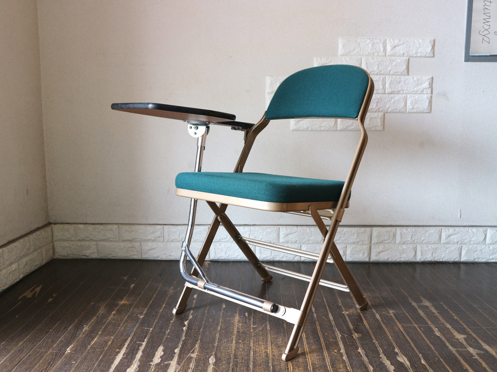 クラリン CLARIN フォールディングチェア 折り畳みチェア ファブリック フルクッション仕様 デスク付き P.F.S.取扱い　中古品  買い取りしました。