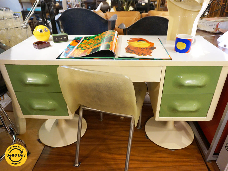 Broyhill レイモンドローウィスタイル スペースエイジ デスク 1970’s USビンテージ ～夢や希望が込められた、当時のスペースエイジデザイン～ 【 買取と販売とレンタルのお店 】