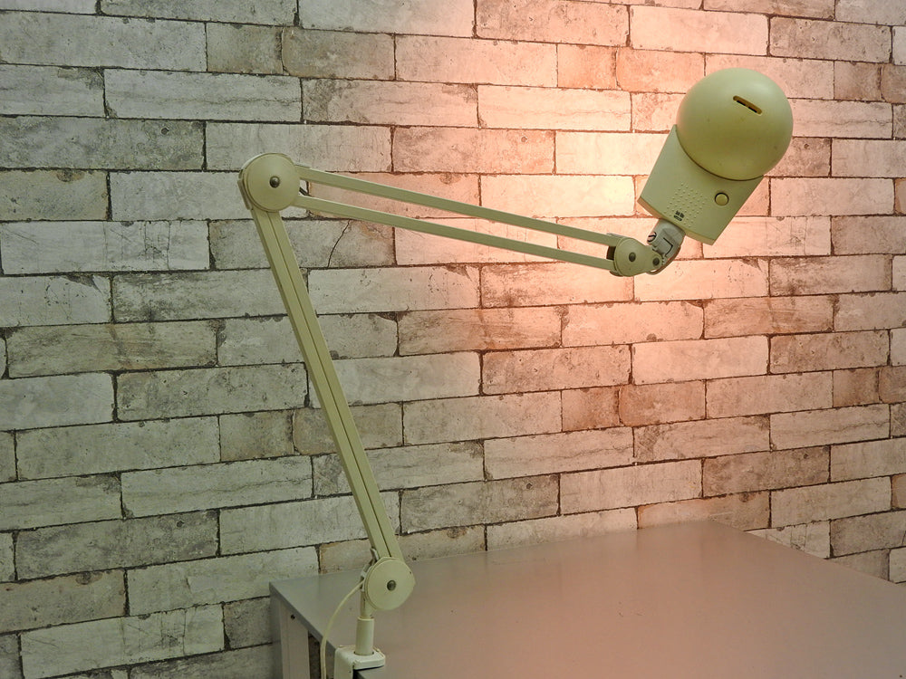 ヤマギワ yamagiwa バイオライト BioLITE ラクソ LUXO デスクライト タスクライト ホワイト クランプ式  中古品 買い取りしました。