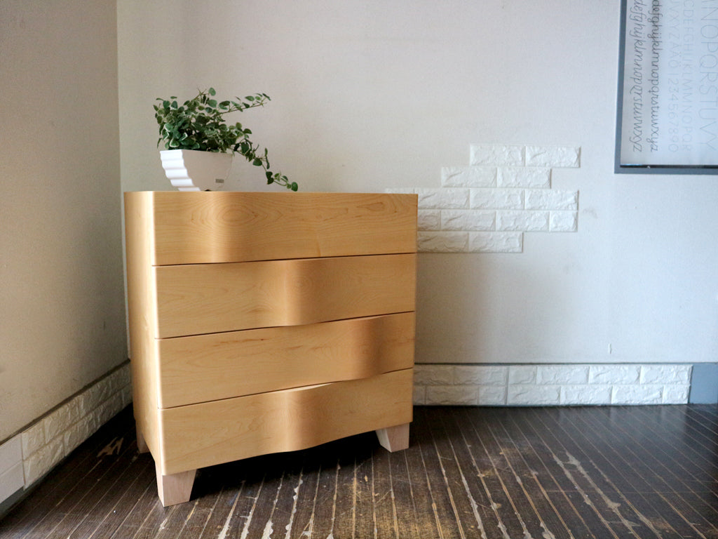 イデー IDEE ウェーブチェスト WAVE CHEST 4杯 メイプル 希少廃番 定価約19万円　中古品  買い取りしました。