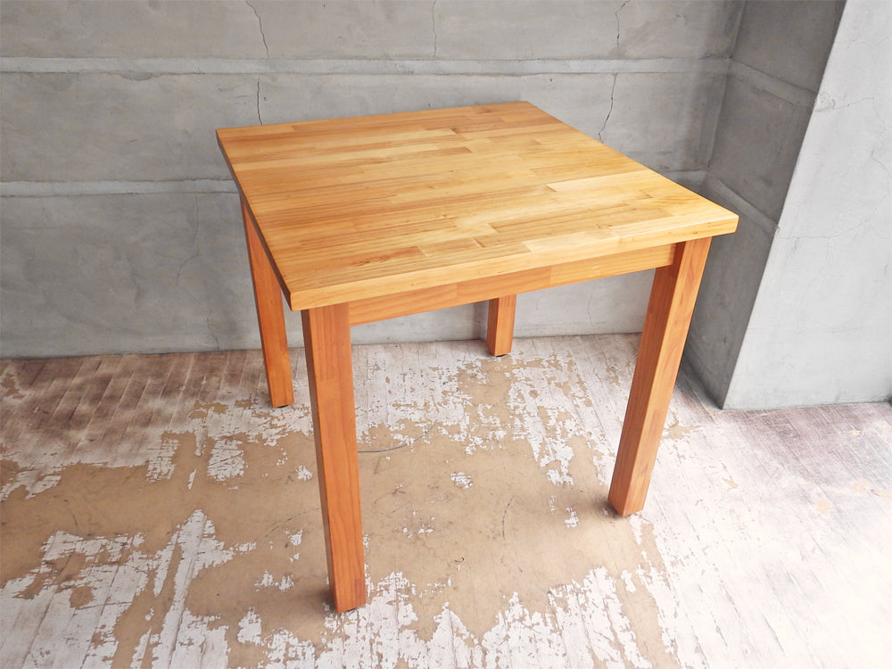 モモナチュラル MOMO natural パイン無垢材 ダイニングテーブル W75cm 中古品 買い取りしました。