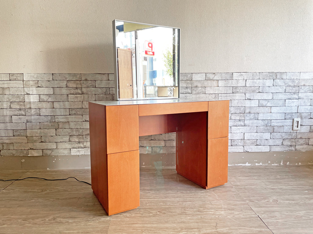 カッシーナイクスシー Cassina ixc メイクアップ MAKE UP ドレッサー アッシュ材 アルミニウム 三面鏡 鏡台 近藤康夫 ナチュラルモダン 定価￥484,000- 中古品  買い取りしました。