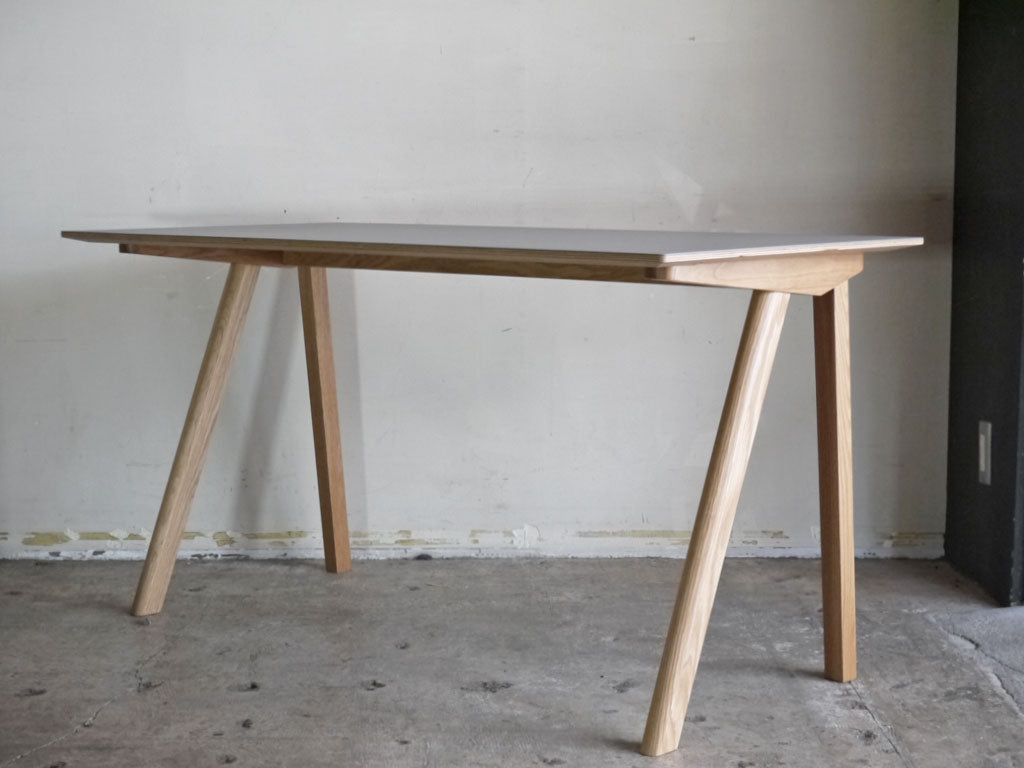 ヘイ HAY コペンハーグ Copenhague CPH90 デスク グレーリノリウム オーク材 クリアラッカー ロナン＆ エルワン ブルレック 中古品 買い取りしました。