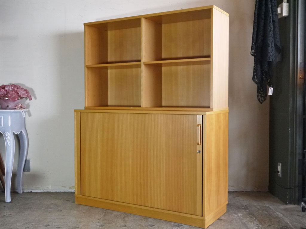 ラボファ labofa ビーチ材 キャビネット 2×2ブックシェルフ 蛇腹扉 デンマーク 北欧家具 中古品 買い取りしました。