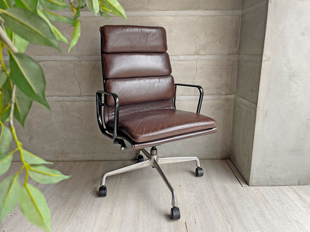 ハーマンミラー Herman Miller ソフトパッドグループチェア エグゼクティブチェア ハイバック 本革 ブラウン 4本脚 C&Rイームズ ビンテージ ミッドセンチュリー ～原点にして頂点～