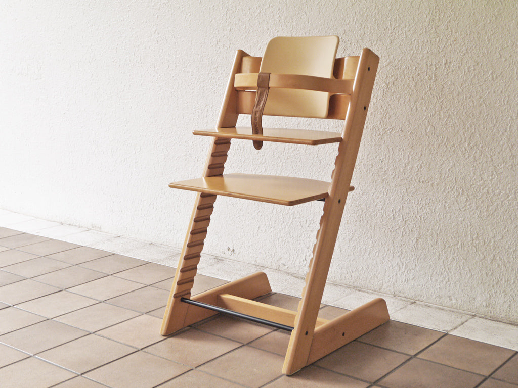 ストッケ STOKKE トリップトラップ TRIPP TRAPP 新型初期 ナチュラル 木製ガード 背もたれ レザーベルト ベビーチェア 北欧 ノルウェー 中古品 買い取りしました。