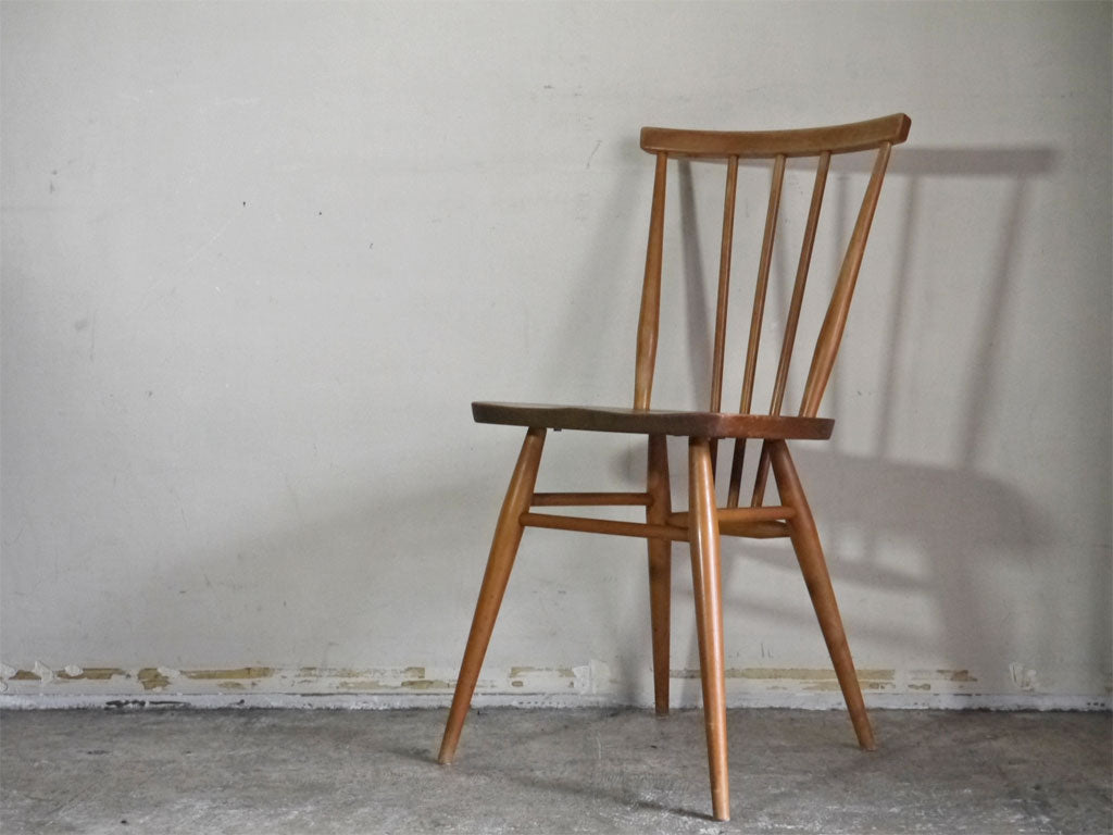 アーコール Ercol スティックバックチェア スピンドルチェア エルム材 UKビンテージ Vintage 英国家具 中古品 買い取りしました。