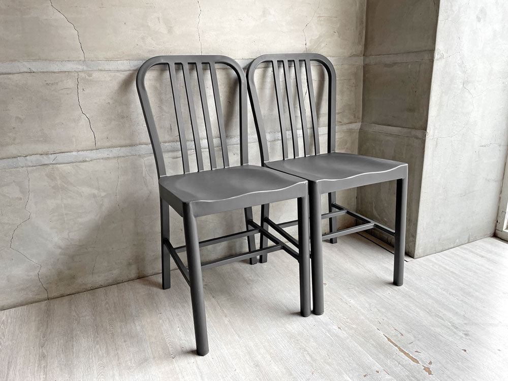 インダストリアルデザイン Industrial Design グラファイトチェア ダイニングチェア ブラック スチール 2脚セット 工業系デザイン 中古品 買い取りしました。