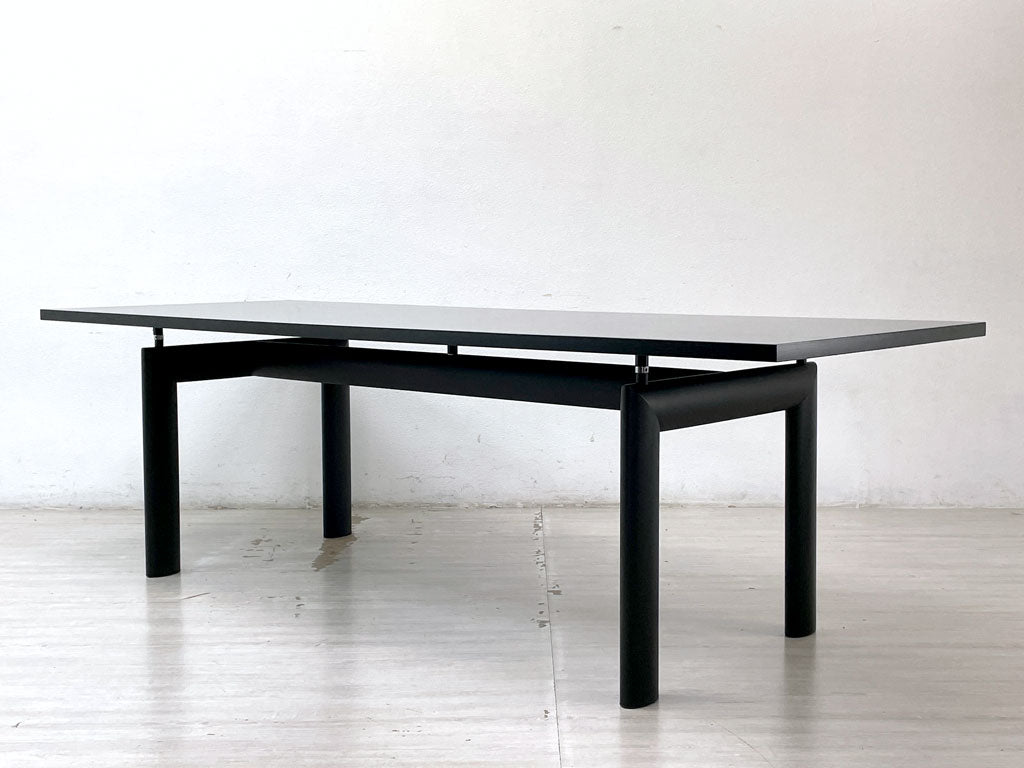 カッシーナ Cassina LC6 ダイニングテーブル オーク材天板 W220×D85cm ブラック ル・コルビジェ 名作家具 中古品 買い取りしました。