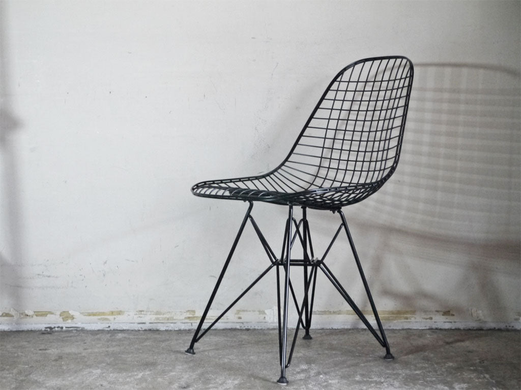 ハーマンミラー Herman Miller DKR ワイヤーチェア ブラック エッフェルベース C&R イームズ ミッドセンチュリー 中古品 買い取りしました。