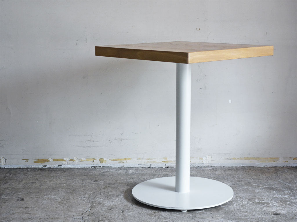 ナチュラルデザイン Natural Design オーク材 カフェテーブル W60cm スクエアテーブル 中古品 買い取りしました。