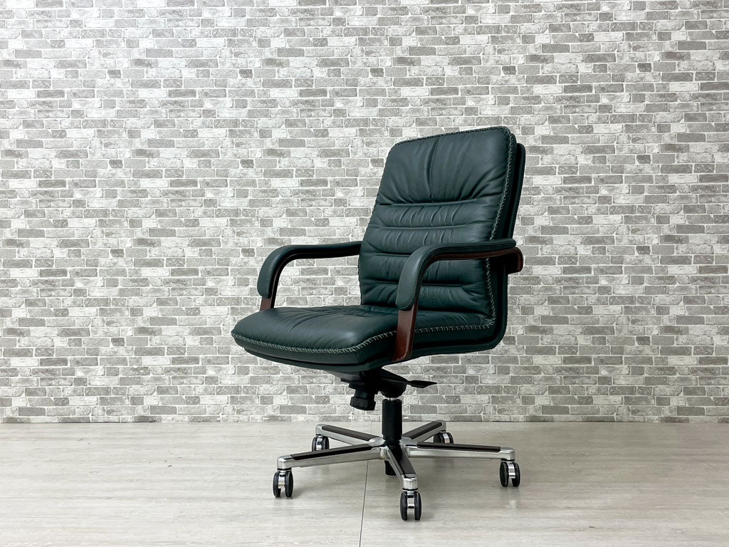 ベルグファニチャー Berg Furniture 89-11 キャスターチェア ローバック 手縫いステッチ 本革 ダークグリーン色 北欧 デンマーク 参考価格￥410,550～ 座面昇降不可 ● 買い取りしました。