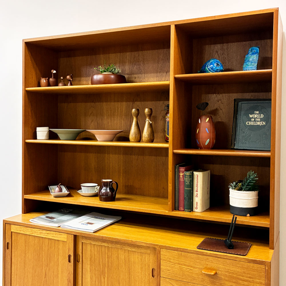 RYモブラー RY Mobler スタッキングシェルフ チーク材 キャビネット ハンス・J・ウェグナー Hans J Wegner 本棚 飾り棚 デンマーク 北欧ビンテージ ～木々の心音～