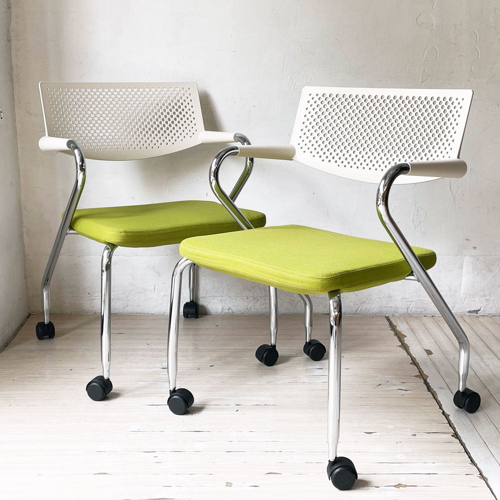 【下北沢店】ヴィトラ vitra ビザロール Visaroll アームチェア ミーティングチェア デスクチェア スタッキング アントニオ・チッテリオ 計2脚 買取させていただきました。