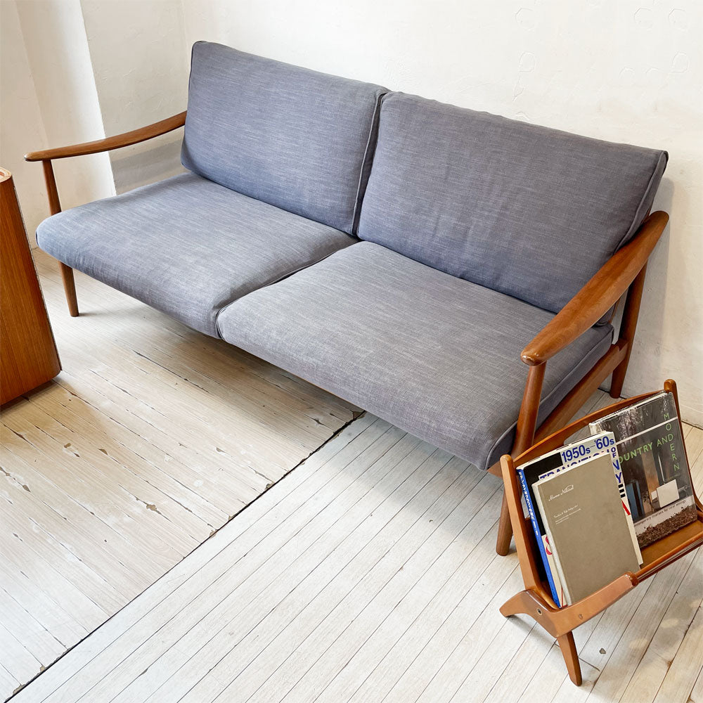 【下北沢店】アクタス ACTUS エイチダブリューエフ H.W.F ソファ 二人掛けソファ マホガニー材 北欧スタイル 買取させていただきました。