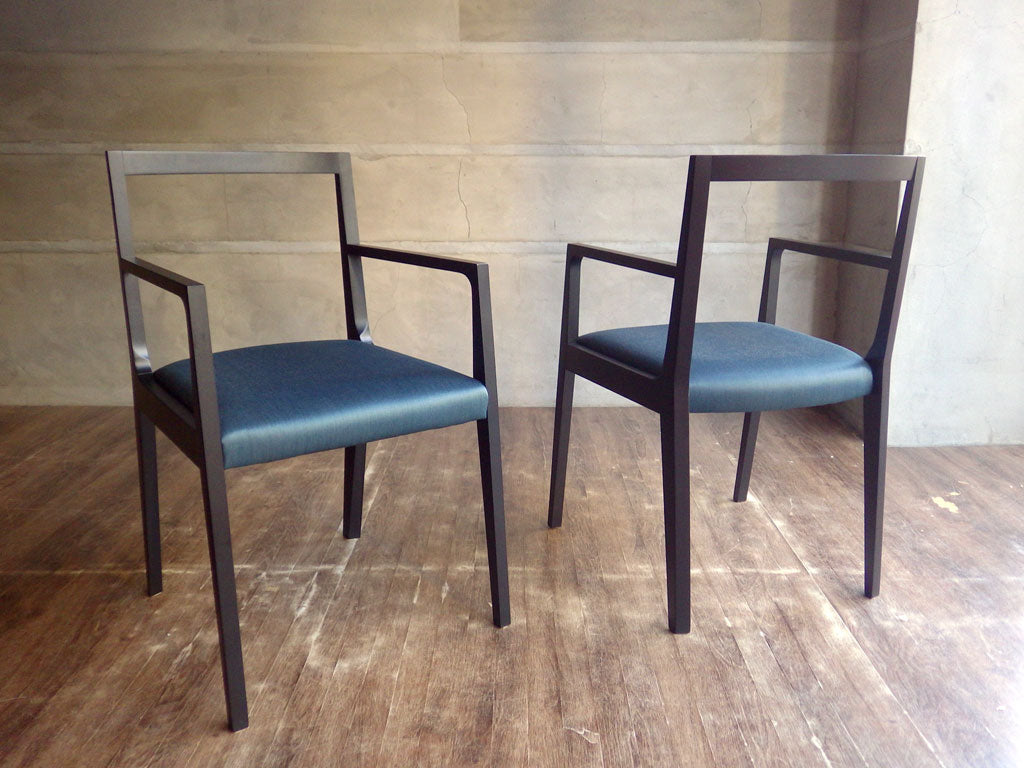 カッシーナ イクスシー Cassina ixc. イーストバイイーストウエスト ジャスミン JASMIN ダイニングチェア アームチェア ブラック モダンデザイン 廃番 中古品 買い取りしました。