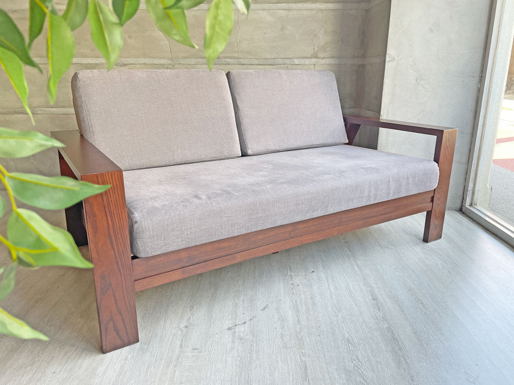 エーフラット a.Flat ウッドソファ Wood sofa v02 2人掛けソファ 替えカバー付き アジアンスタイル 定価￥201,707- 中古品 買い取りしました。