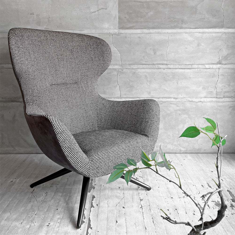 【学芸大学店】ポリフォーム Poliform マッドジョーカー Mad Joker ラウンジチェア イージーチェア ハイバック アームチェア スイベルチェア 回転ベース ファブリック マルセルワンダース モダンデザイン イタリア ♪ 買取させていただきました。