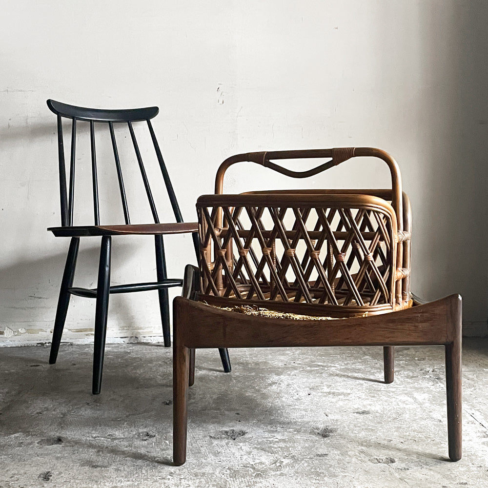 【自由が丘店】ソーレンウィラドセン SorenWilladsen モデュス Modus サイドテーブル コーヒーテーブル ローズウッド ガラス天板 クリスチャン・ヴェデル 北欧 デンマーク 買取させていただきました。