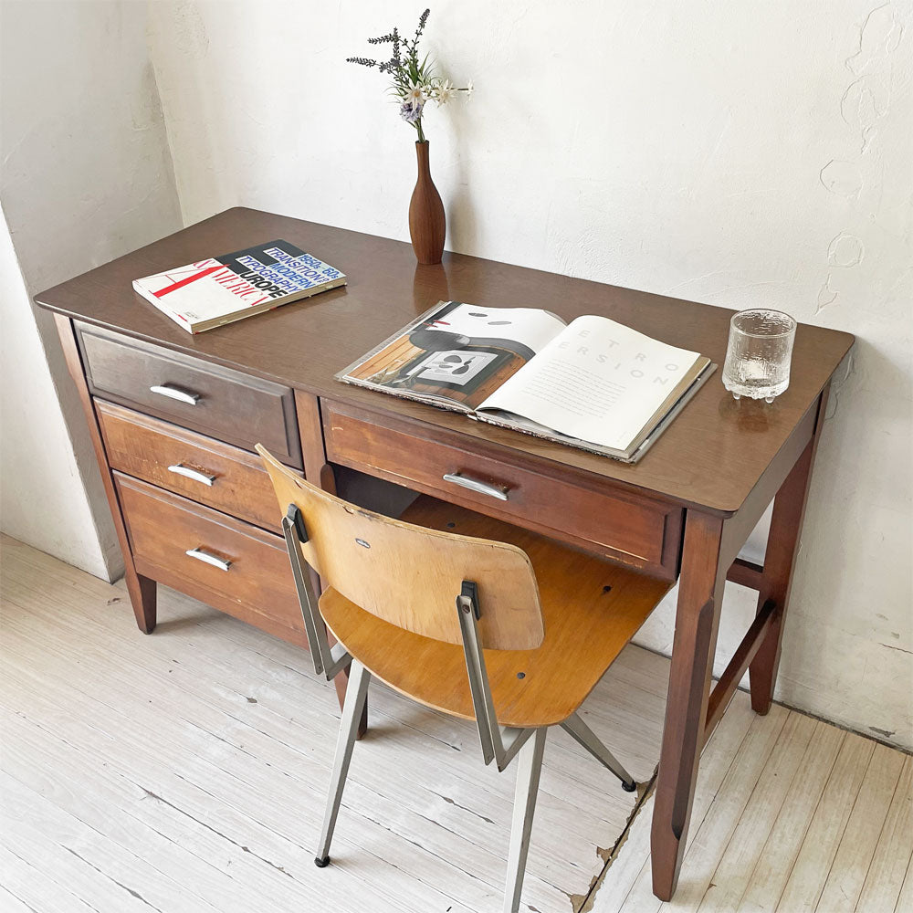 【下北沢店】ビーピージョン B.P.John Furniture 片袖 デスク 机 4ドロワー デコラトップ 米軍家具 ミッドセンチュリー USビンテージ 買取させていただきました。