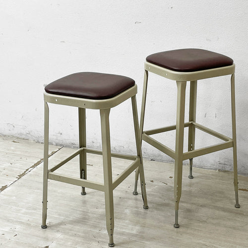 【祖師ヶ谷大蔵店】リオン LYON ファクトリースツール FACTORY STOOL ハイスツール カウンターチェア インダストリアル P.F.S取扱 2脚 買取させていただきました。