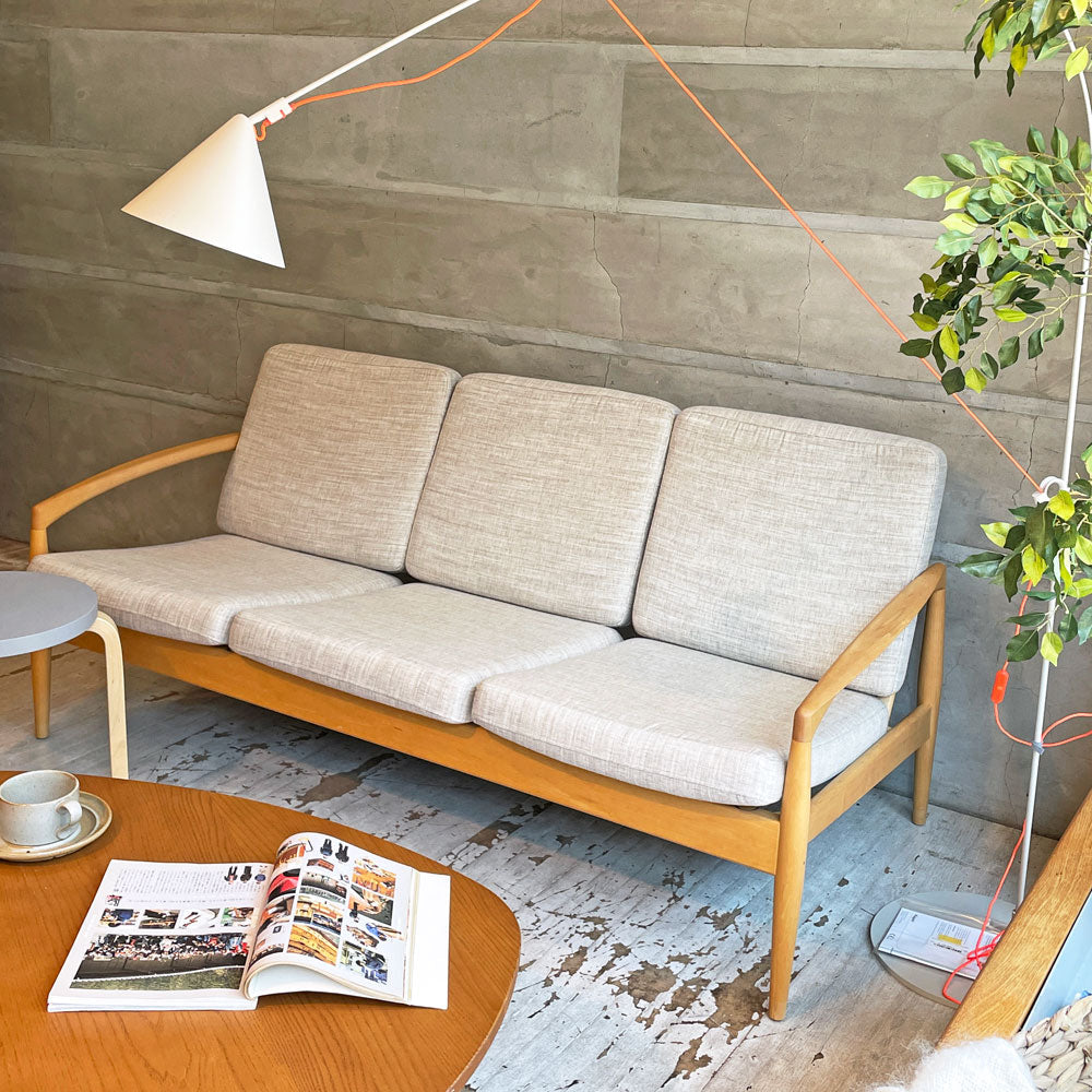 【学芸大学店】宮崎椅子製作所 ペーパーナイフソファ Paper Knife Sofa 3P 3人掛け W168cm ブナ無垢材 ファブリック ベージュ カイ・クリスチャンセン 買取させていただきました。