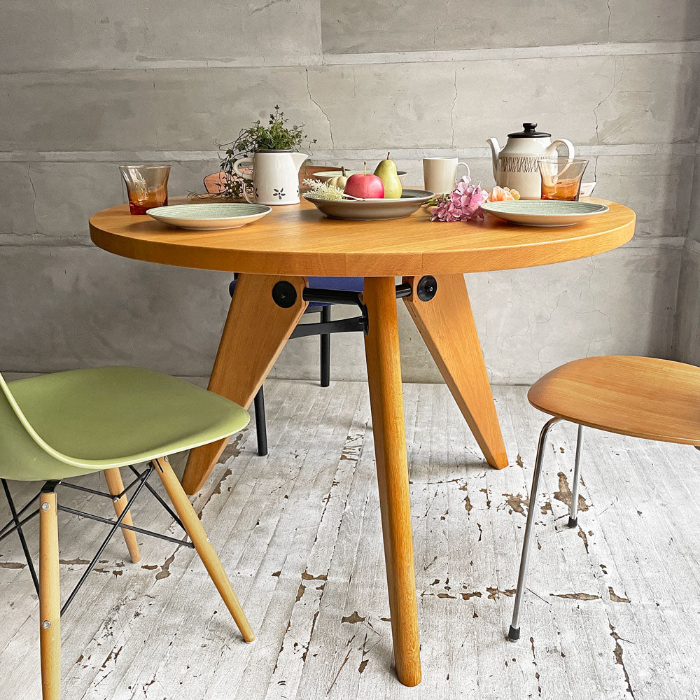ヴィトラ vitra ゲリドン Gueridon ダイニングテーブル ラウンド ナチュラルオーク 無垢材 Φ105cm ジャン・プルーヴェ ～ぼく、ゲリドン。～
