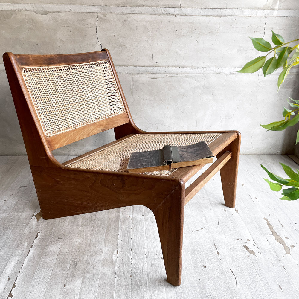 【学芸大学店】ピエールジャンヌレ Pierre Jeanneret オリジナルビンテージ カンガルー ラウンジチェア kangaroo Lounge Chair チーク無垢材 ラタン 籐 チャンディーガル   希少 買取させていただきました。