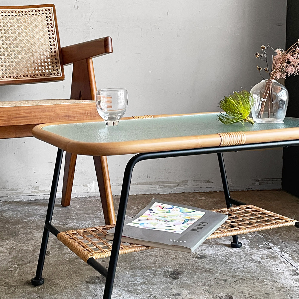 【自由が丘店】クラッシュゲート CRASH GATE オアシス OASIS イブラ センターテーブル ラタン モザイクガラス w71cm 関家具 展示品 買取させていただきました。