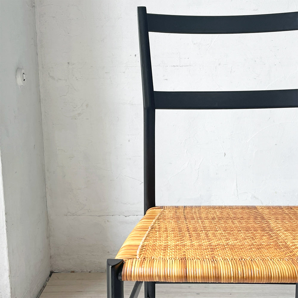 カッシーナ Cassina 699 スーパーレジェーラ SUPERLEGGERA チェア アッシュ材 ブラック 籐張り ジオ・ポンティ ～削ぎ落とされた先にある完成形～
