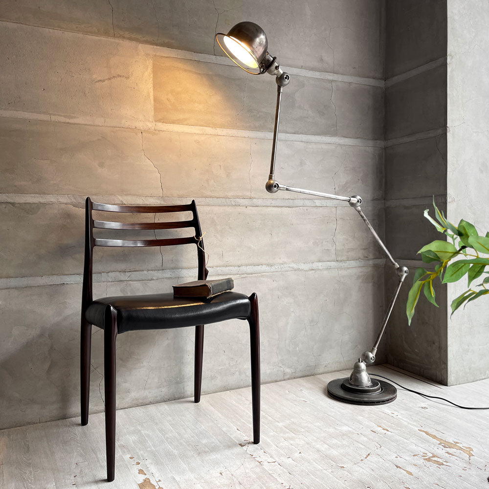 ジェルデ JIELDE ジグザグ ZIGZAG 4アーム フロアライト スタンドライト アームライト フランス ビンテージ スチール インダストリアル～ 日本でも世界でも”ジグザグ” ～