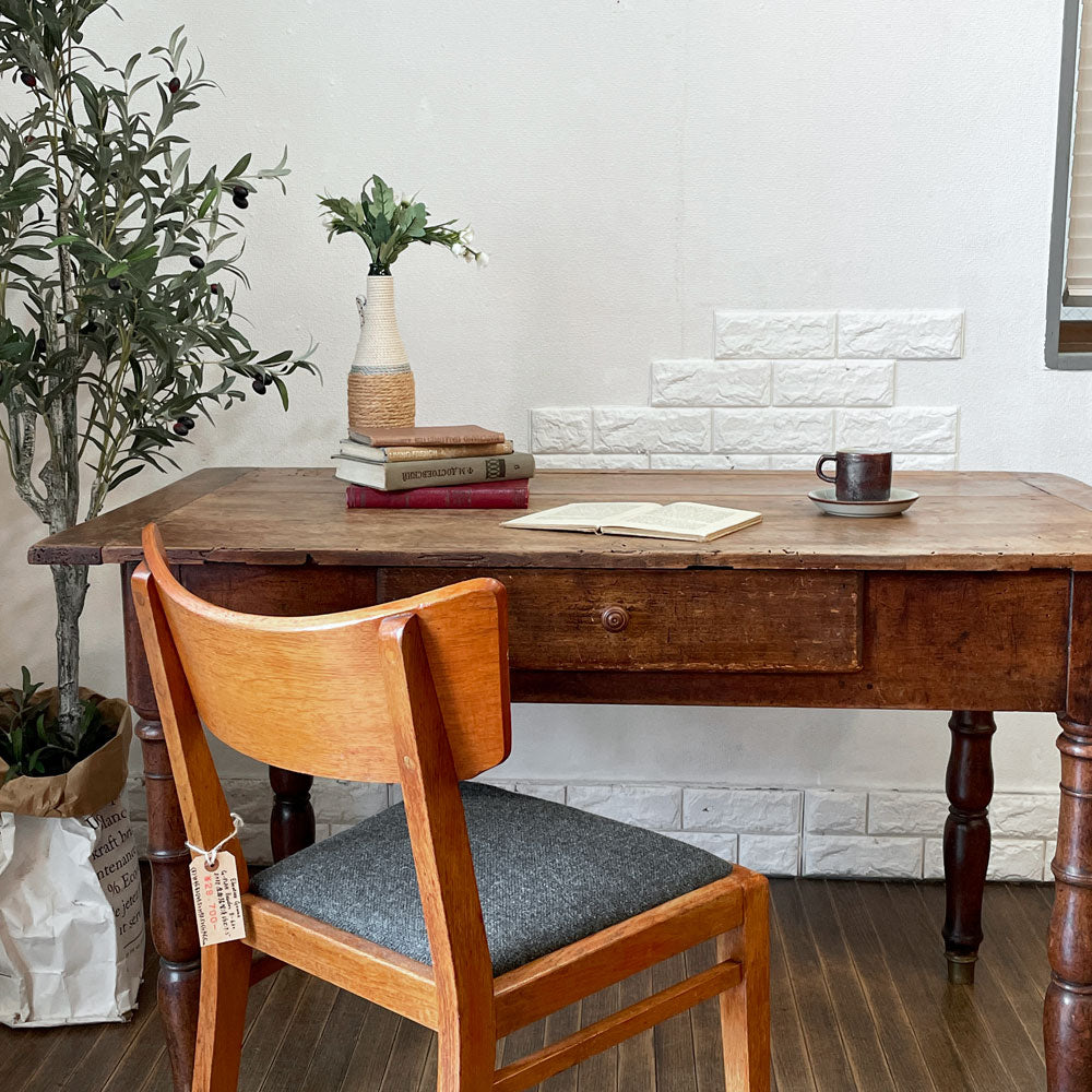 フランスビンテージ France Vintage ダイニングテーブル デスク 作業台 1ドロワー シャビーシック ～ 古き良さと上品さが響き合う、シャビーシックの佇まい ～