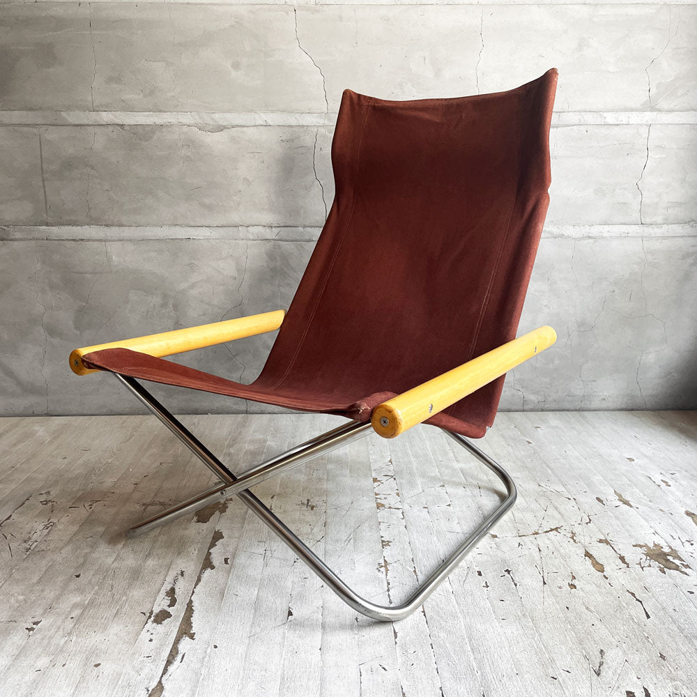 【学芸大学店】ニーチェアX NY chair X フォールディングチェア 折り畳み レンガ オーク材 新居 猛 ニーファニチア製 買取させていただきました。