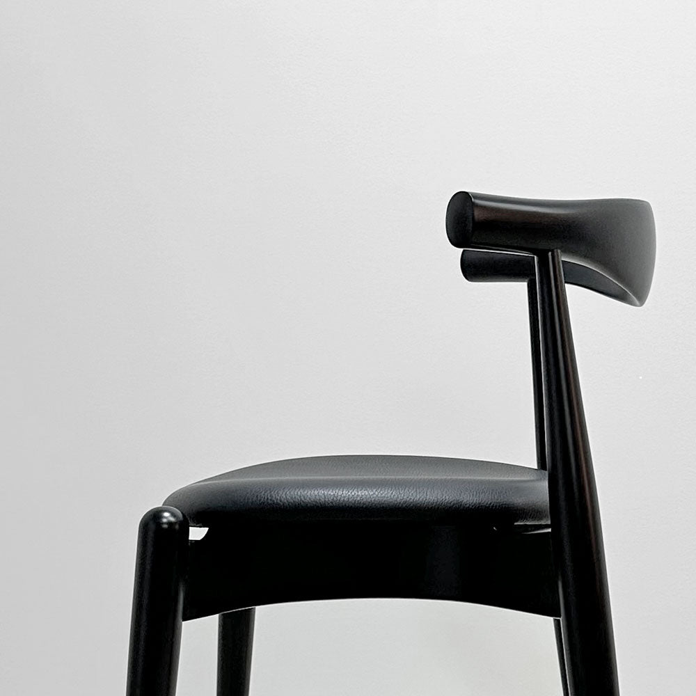 カールハンセン＆サン Carl Hansen & Son CH20 エルボーチェア オールブラック オーク材 レザー ハンス・J・ウェグナー 美品 ～色が語る形の美～