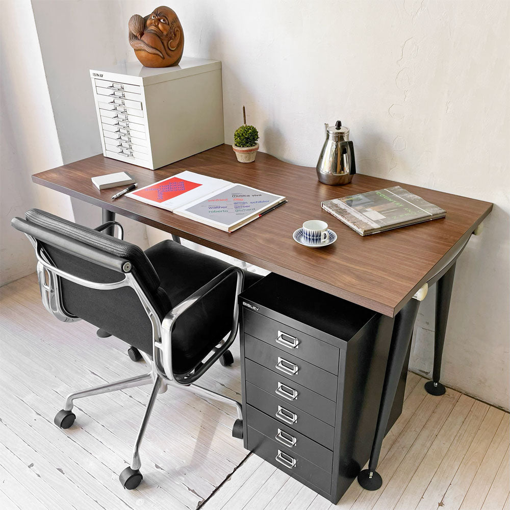 ハーマンミラー Herman Miller アバックエンバイロメンツ ABAK ミーティングテーブル デスク W140cm ウォールナットカラー ケーブルスパイン付き ティム・ウォレス ～便利、そして美しい。～