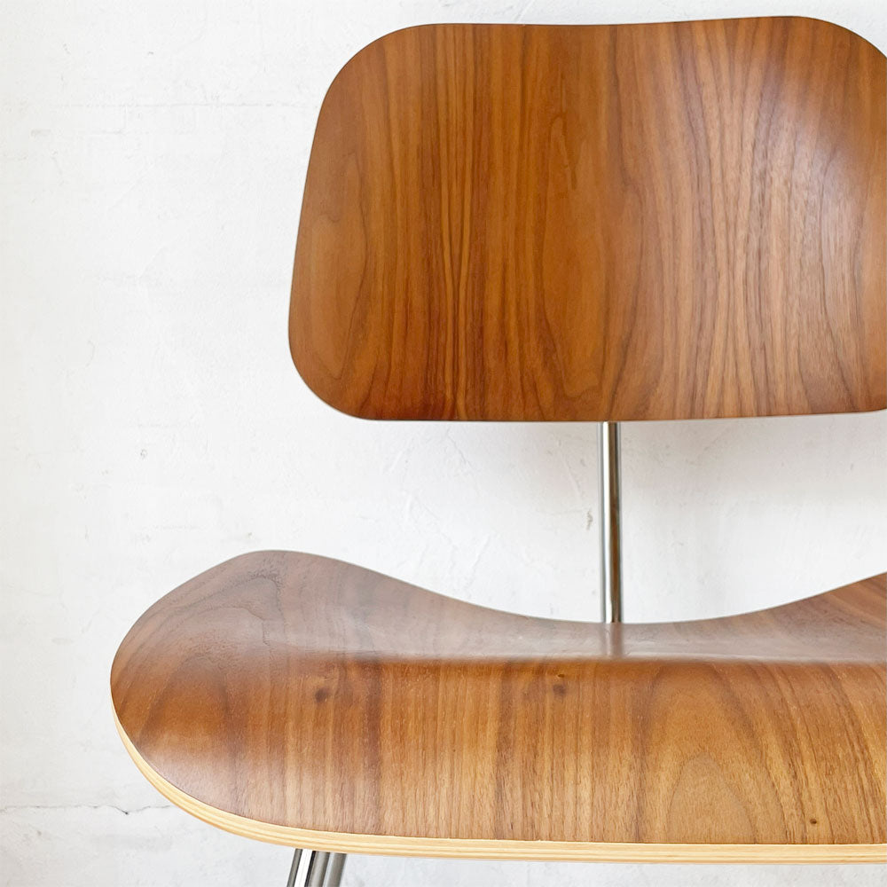 ハーマンミラー Herman Miller DCM ダイニングチェア メタルレッグ プライウッド ウォールナット イームズ C&R. Eames ミッドセンチュリー～名作たる所以～