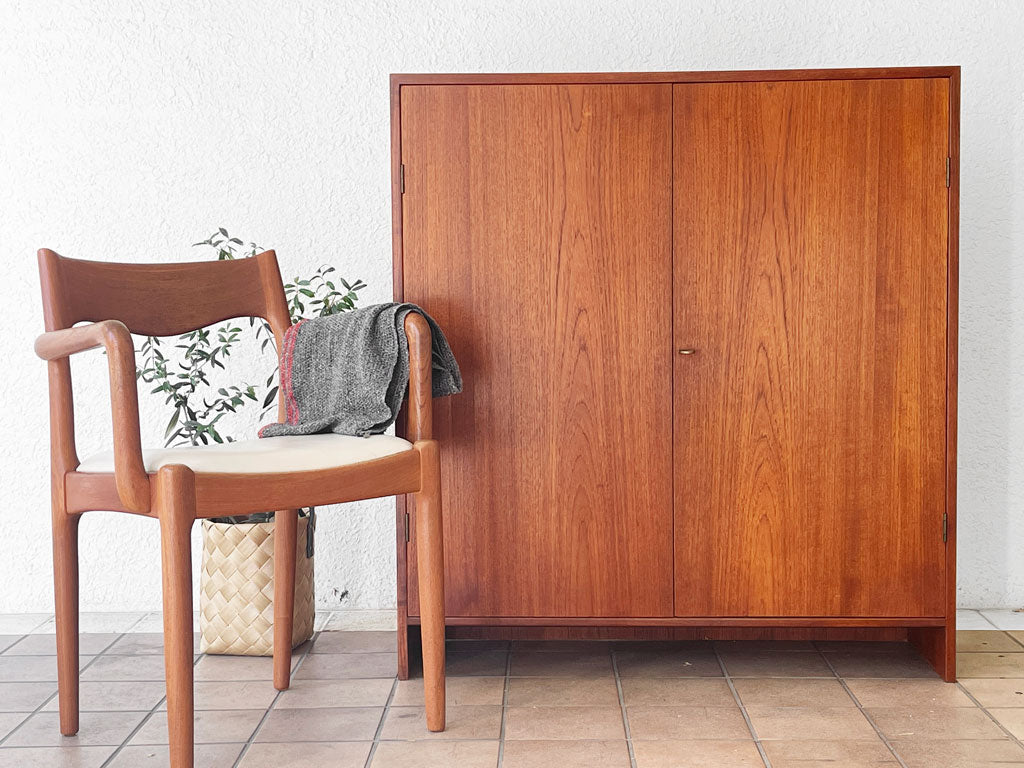 RY Mobler ブックシェルフ チーク材 ハンス・J・ウェグナー Hans J Wegner デンマーク 1960s 北欧ビンテージ 中古品 買い取りしました。