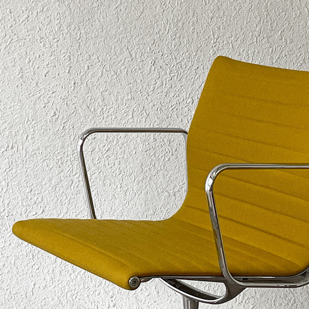 ヴィトラ vitra アルミナムグループ マネジメントチェア デスクチェア 4本脚 ファブリック グライズ 張り替え済み イームズ ～イームズが生んだ名作～