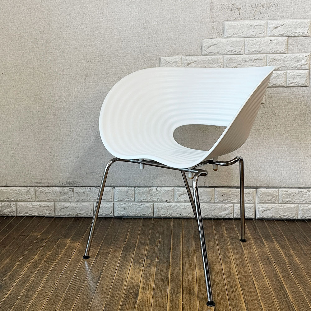 【経堂店】ヴィトラ vitra トムバックチェア Tom Vac ダイニングチェア スタッキングチェア ロン・アラッド ホワイト モダンデザイン 買取させていただきました。