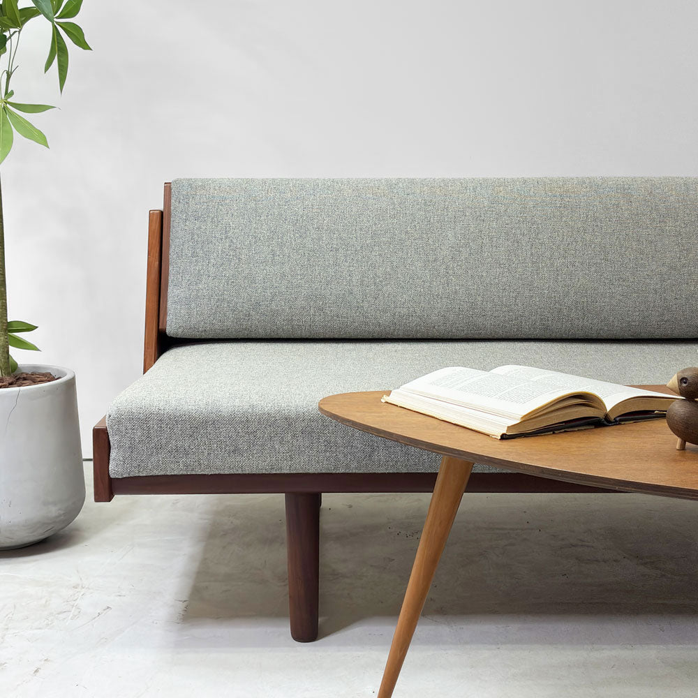 ゲタマ GETAMA GE258 デイベッド 3Pソファ チーク材 丸脚 スプリングクッション ハンス.J.ウェグナー 北欧 デンマークビンテージ ～雨空のヒュッゲ～