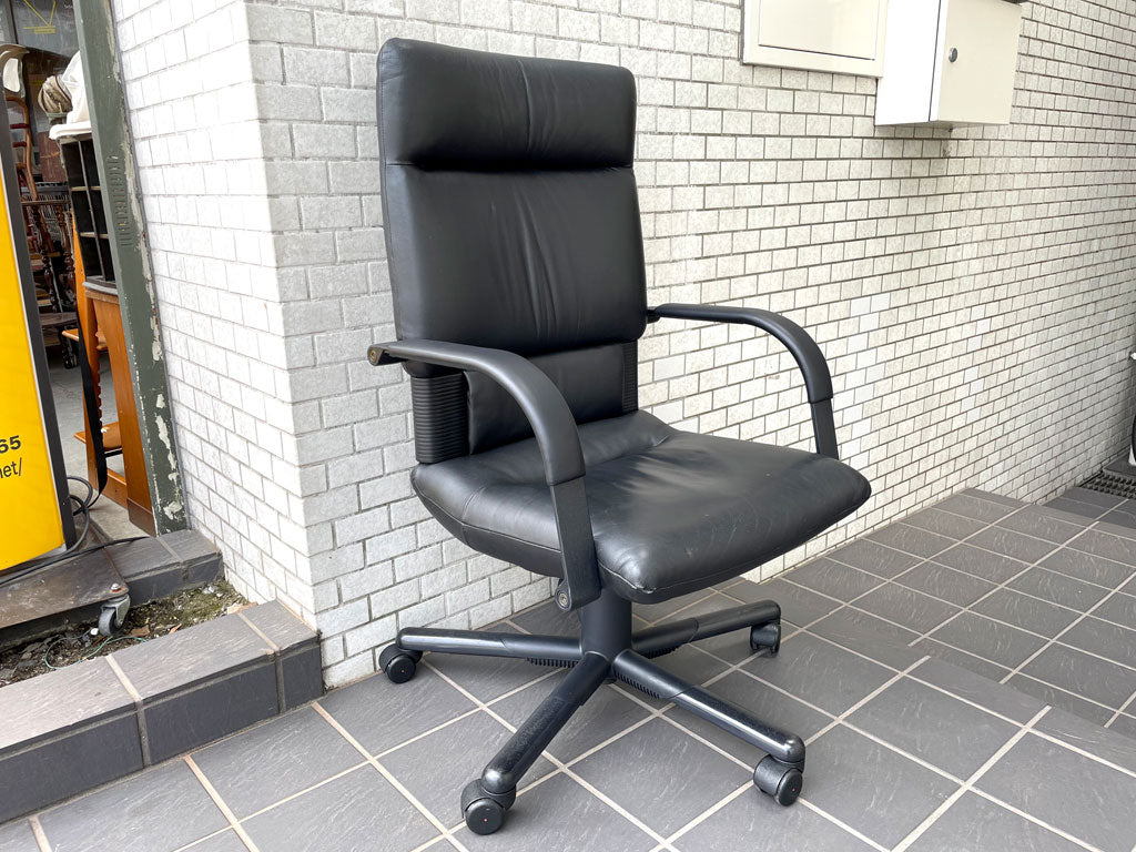 ヴィトラ vitra. フィグラ Figura デスクチェア オフィスチェア ハイバック 本革 ブラック ガス圧昇降 リクライニング マリオ・ベリーニ 廃番 中古品 買い取りしました。