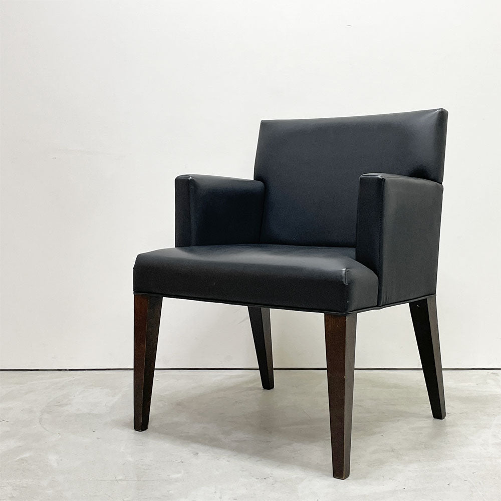 【祖師ヶ谷大蔵店】コンプレックス COMPLEX チェアマン アームチェア Chairman Armchair ブラック PVCレザー モダンデザイン シンプル 2脚 買取させていただきました。