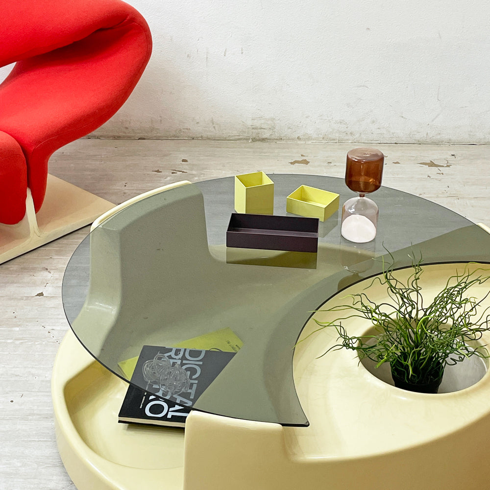 アスタルテ ASTARTE MILANO ガラス × FRP ラウンドコーヒーテーブル Φ100cm キャスター付 1970’s イタリア ビンテージ スペースエイジ ミッドセンチュリー 希少 ～スペースエイジファン垂涎の超希少ビンテージ～