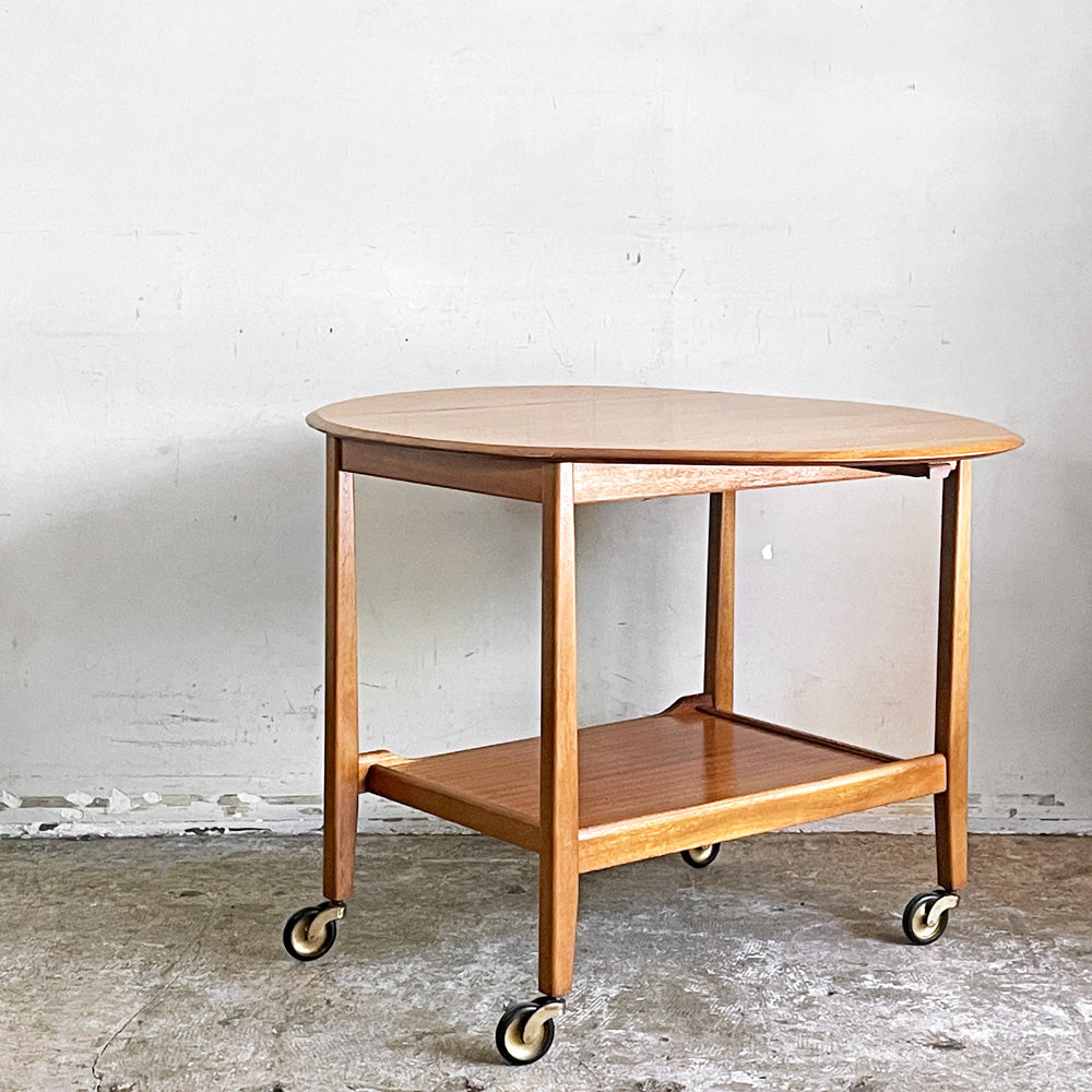 【自由が丘店】UKビンテージ vintage バタフライサイドテーブル ワゴン ティートロリー ドロップリーフ キャスター付き アフロモシア 英国 買取させていただきました。