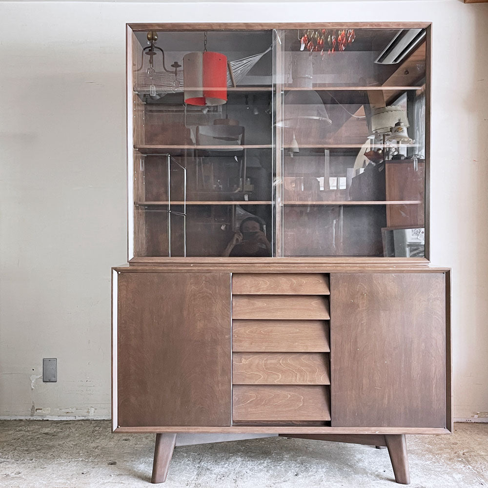 【自由が丘店】ジャパンビンテージ Japan Vintage 竹中家具 オーク無垢材 カップボード 食器棚 キャビネット ガラス扉 買取させていただきました。