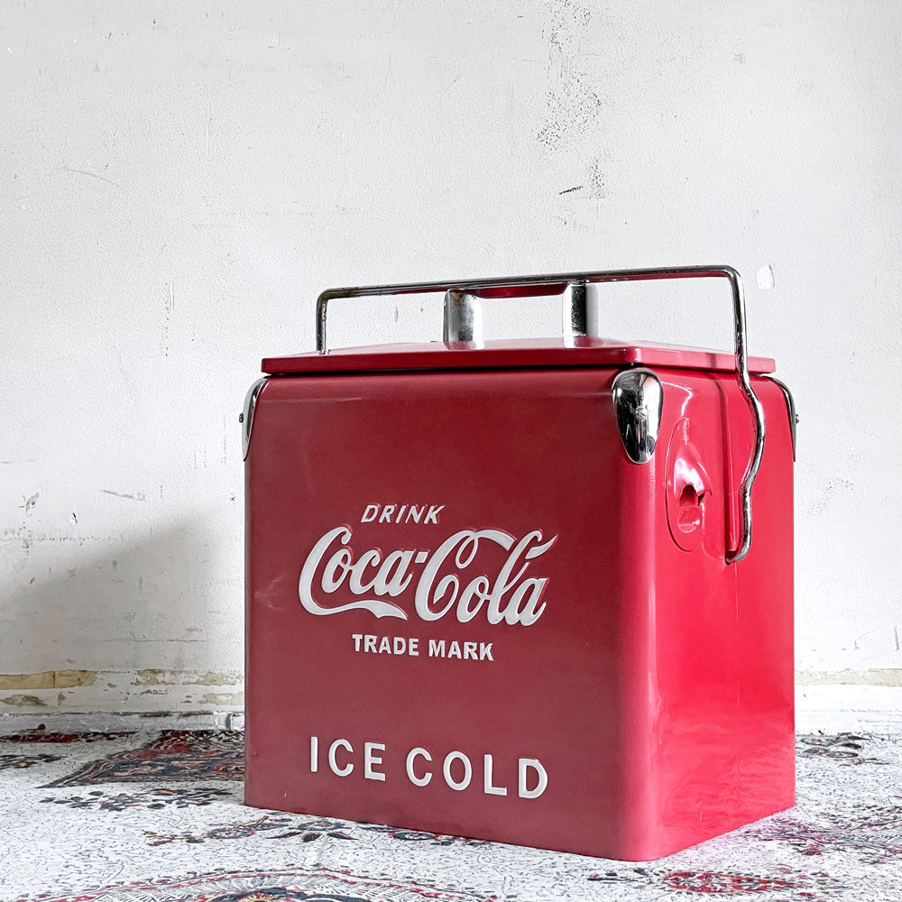 【自由が丘店】コカ・コーラ Coca-Cola ピクニックストレージ Picnic Storage クーラーボックス エンボスロゴ レッド 復刻品 買取させていただきました。