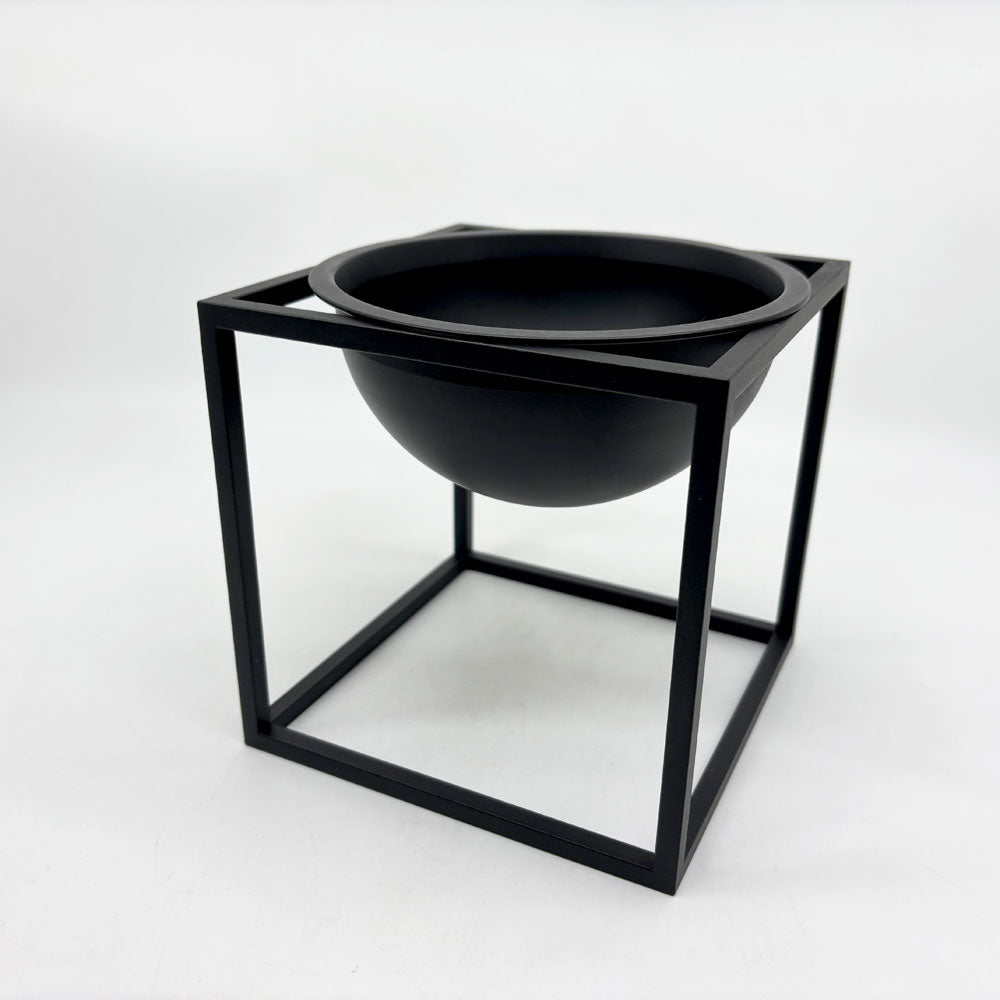 【祖師ヶ谷大蔵店】オドーコペンハーゲン Audo Copenhagen クブス Kubus ボウル スモール 14×14cm ブラック フラワーポット 小物入れ 買取させていただきました。
