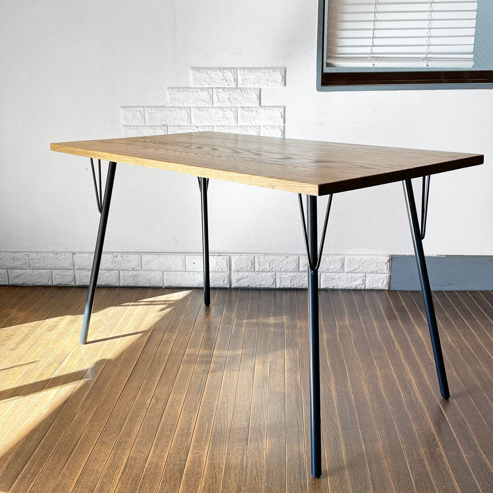 【経堂店】アクメ ファニチャー ACME Furniture グランビュー ダイニングテーブル GRAND VIEW Dining table オーク無垢材 Sサイズ インダストリアルデザイン 買取させていただきました。
